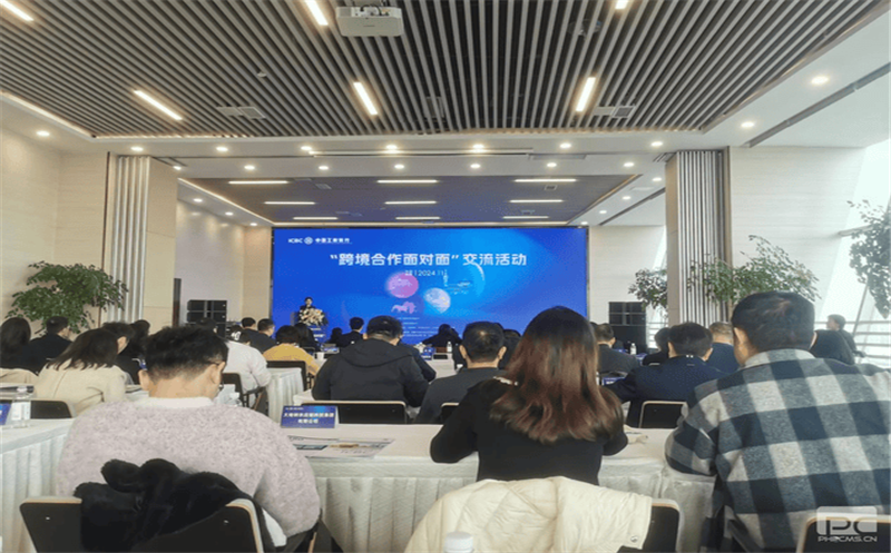 �����������롰�羳���������桱�����˶�
